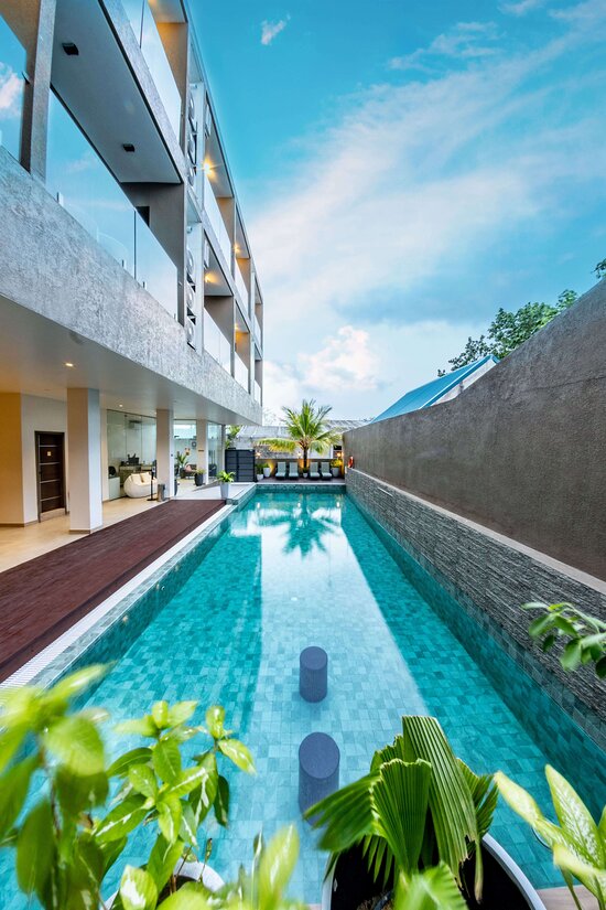 Sky Beach Hotel